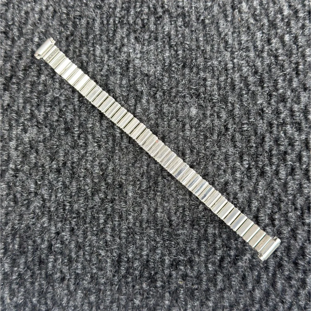 Vintage Pride Super Strong SS Expansion Watch Band R657W NOS Hong Kong Stainless